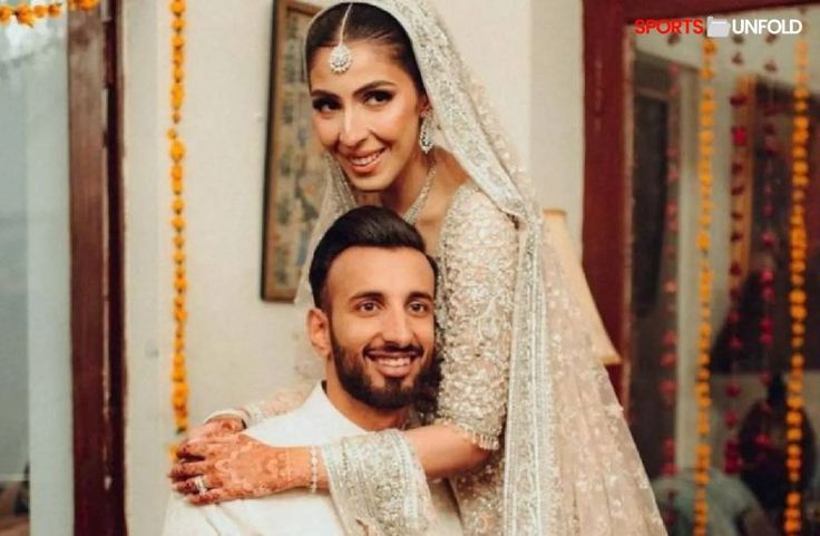 Know About The Wife Of Shan Masood