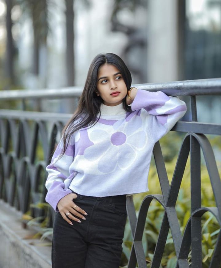Instagram Star Srushti Ambavale Age, Biography, Hometown