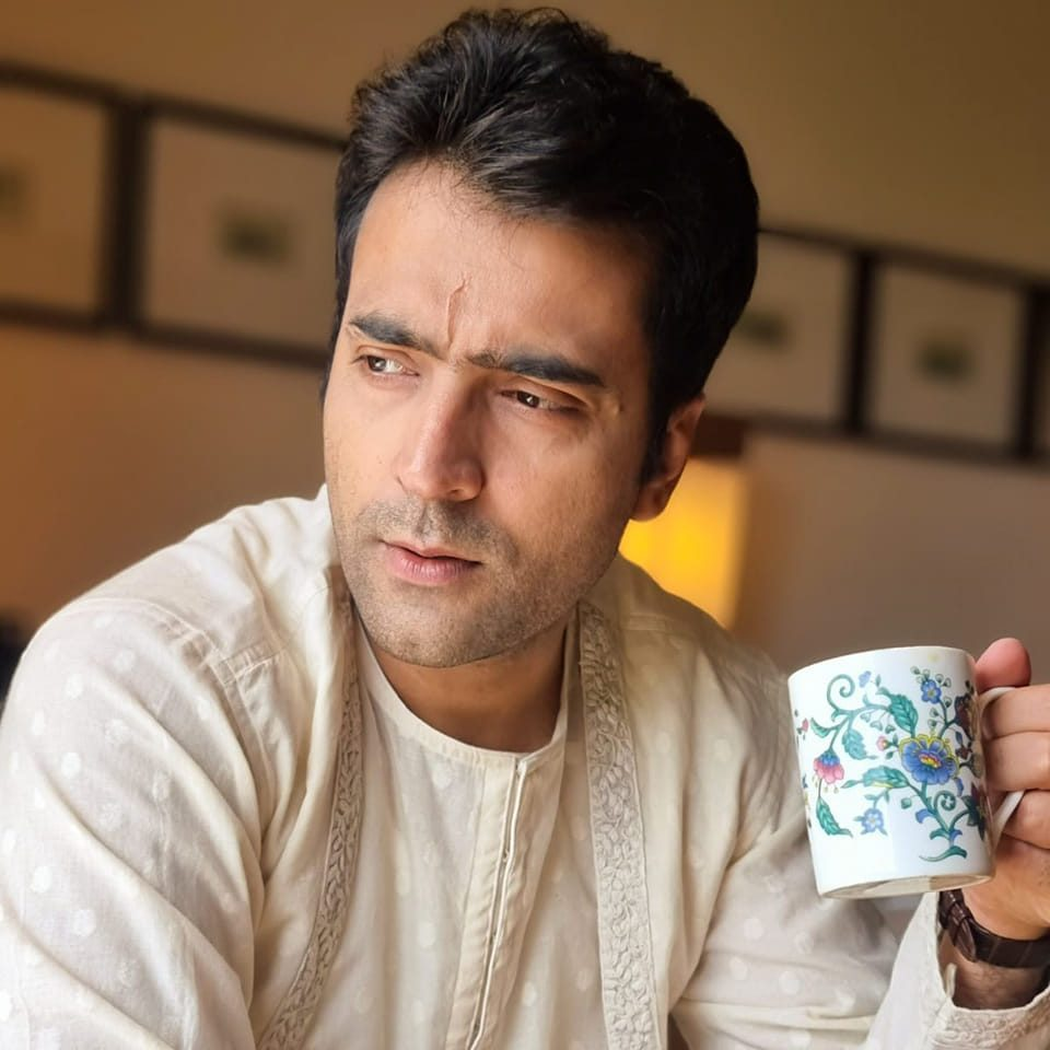 Abir Chatterjee Biography, Age, Height, Career, Net Worth, Wife