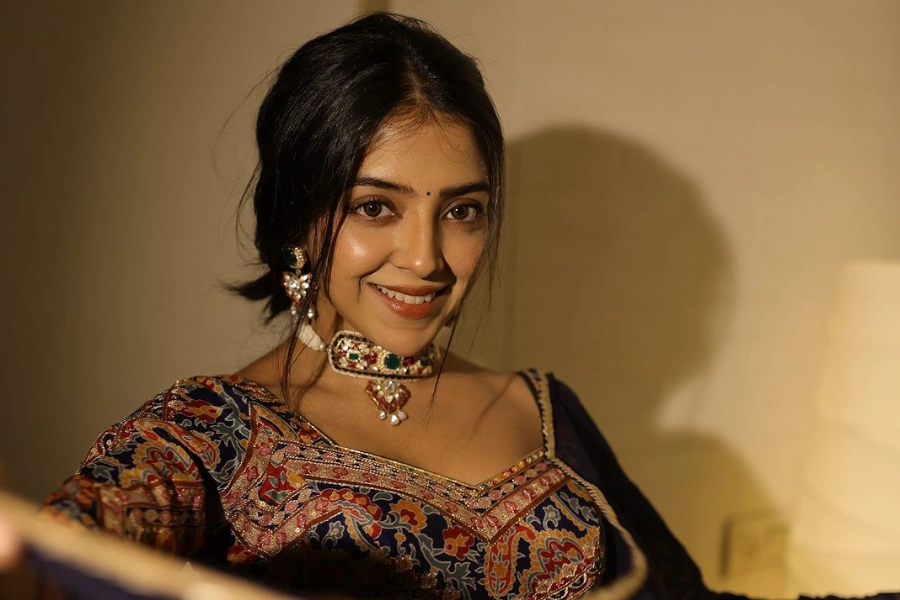 Khushi Dubey Age, Biography, Boyfriend, Family, Wiki, Films, TV Shows, Web-series, Music Videos, Instagram