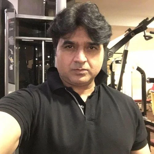 Naveen Bawa Age, Date Of Birth, Family, Net Worth In 2025