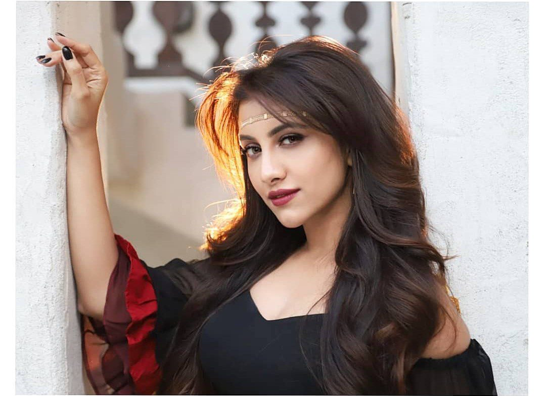 Rukmini Maitra Age, Height, Weight, Size, DOB, Husband, Family, Biography In 2025