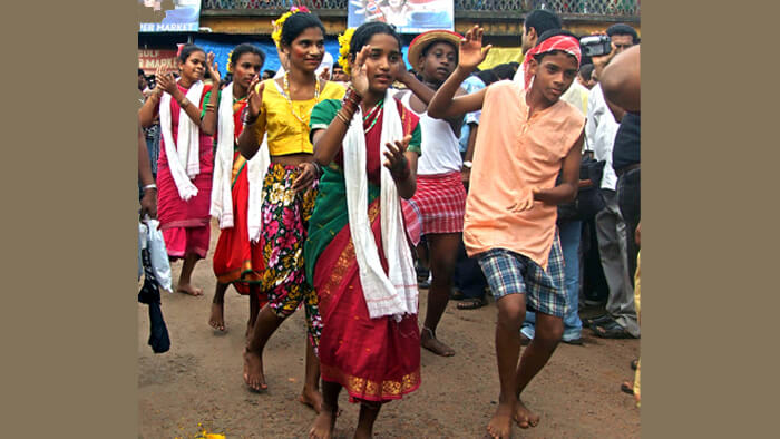 Traditional Dress of Goa Men & Women