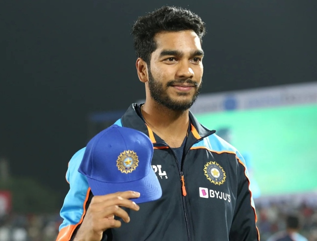 Venkatesh Iyer Biography, Age, Height, Lifestyle, Net Worth, Family, Achievements