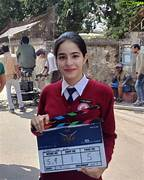 Suhani Sethi Biography, Age, Height, Career, Net Worth