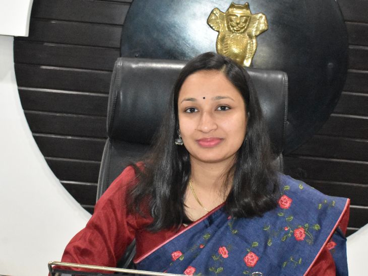 IAS Komal Mittal Biography, Age, Height, Career, Net Worth