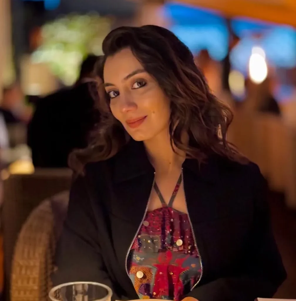 Dharal Surelia biography Indian Designer and Artist Biography, Age, Height, Career, Net Worth