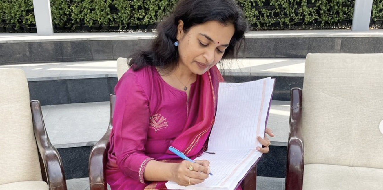 IAS Roopa Mishra Biography, Age, Height, Career, Net Worth