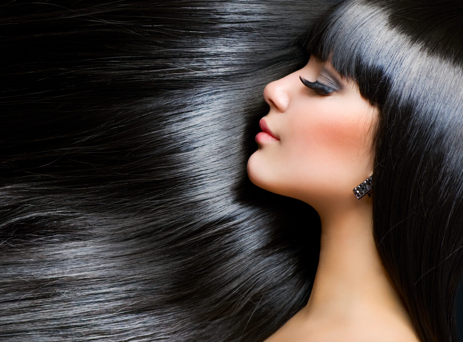 Hair Smoothing at Home Everything You Need to Know About Cost, Benefits, and Risks in 2026